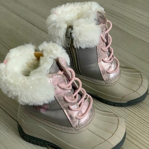 Oshkosh Fluffy Winter Boots - Picture 1 of 5